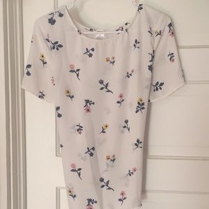 Cute White Floral Top